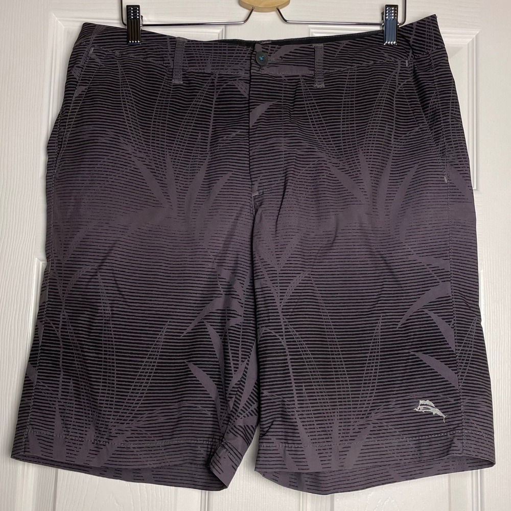 Tommy‎ Bahama Shorts Mens 34 Gray Palm Print Stretch Golf Hybrid 9"